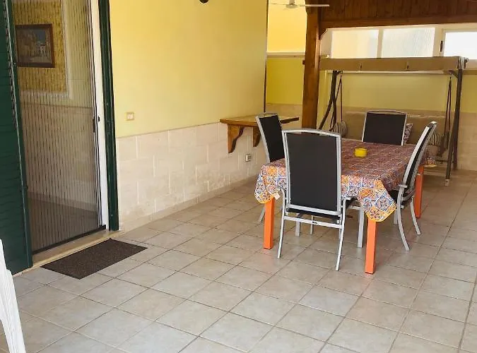 Casa Rilu Holiday home *
